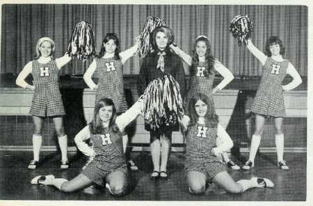Hickorydale Cheerleaders 1968