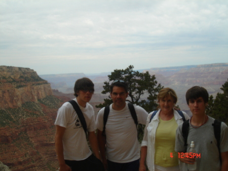 Perini Family Grand Canyon July 2008