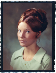 Linda-Parker-seniorPict1971