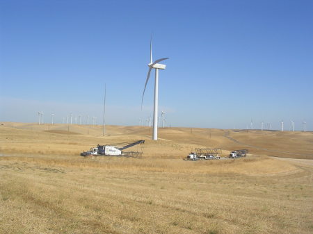 rio vista ca windmills taking in 250 ton crane