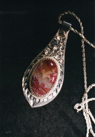 Agate pendent/ sterling silver