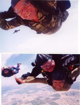 Tandom sky diving in Madera Ca