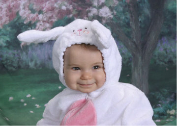 ALEXANDRA'S 1st EASTER (7 months)