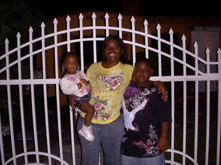 my oldest tunisia & her two kids