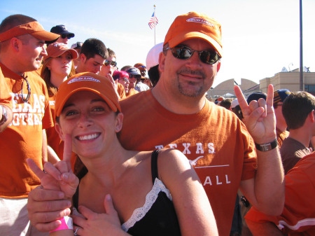 Hook'Em Horns