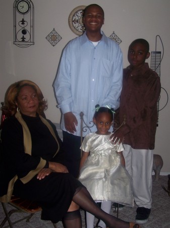 Me,Kiiren,Demetrius(grandsons),and Tameera
