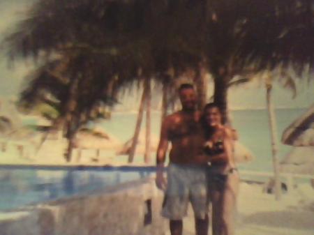 me & jr cancun