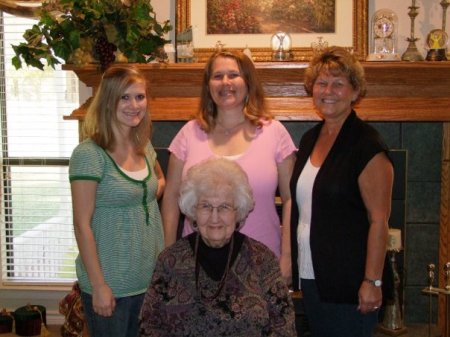 4 generations of Jacobs women