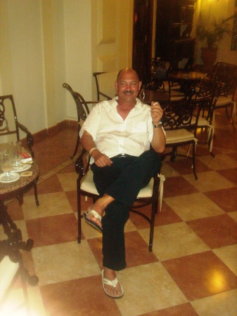 Me (Aruba Dec. 2008)