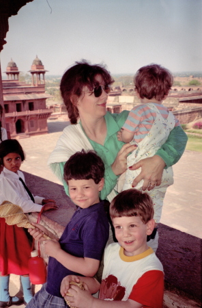 1991 - family in India