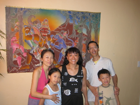 Sis Lil's Family & Bali Batik