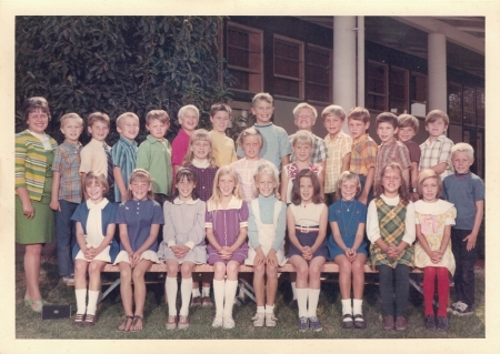 Mrs. Niemens' 3rd Grade class 1970