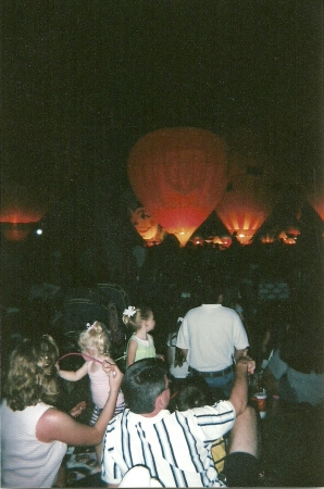 Balloon glow 1