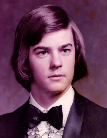 DaveGraduationPic1974