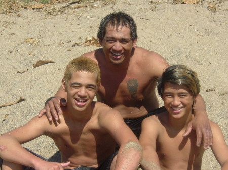 THE KAHALEAUKI OHANA