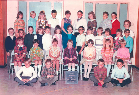 Grade 4 1968 with Mrs. Dittmer