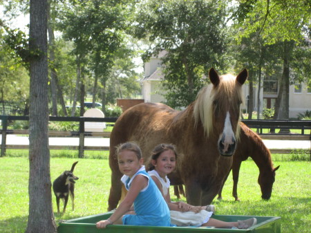 A Hay Ride for Clarissa and Olyvia