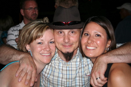 Kristin, Jeremy & Christy (Vince's girlfriend)