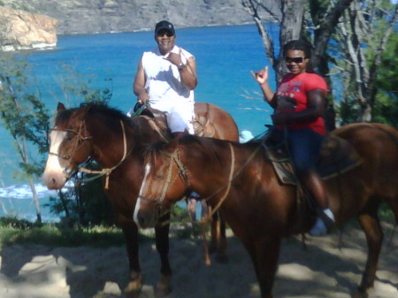 Horseback riding in Kuai with sage