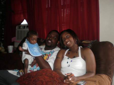 My son and his fam...Porsha and lil Mari