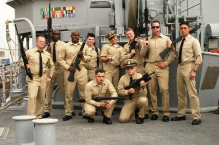Steve with Navy crew in Iraq