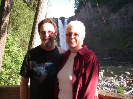 snoqualmie falls