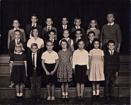 Mrs. Howard's 3rd grade class, 1962