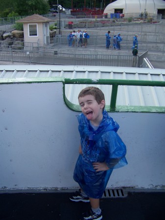 Goofy Colin on Maid of the Mist-Niagara Falls