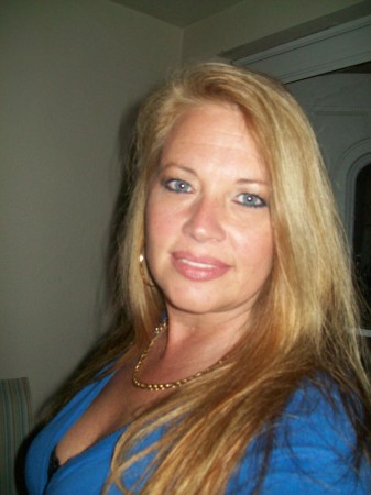 Debora Coates's Classmates® Profile Photo
