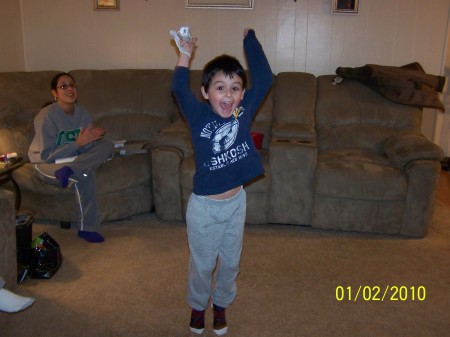 BUBBA WINS HIS FIRST WII GAME