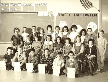 Mrs. Jones Third Grade Class - Oct 1961