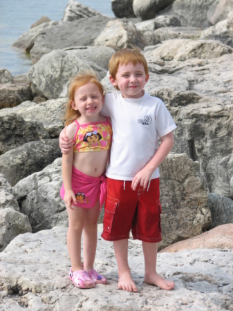 grandkids at petoskey beach