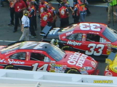 Bristol Motor Speedway/Aug 09/Smoke