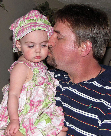 The sweetest Kiss from Daddy