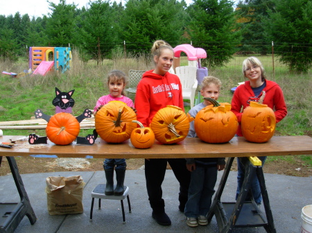 Pumpkin carving '07