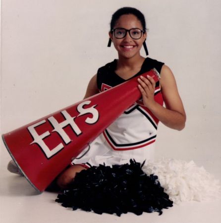 199510 regina cheerleading picture