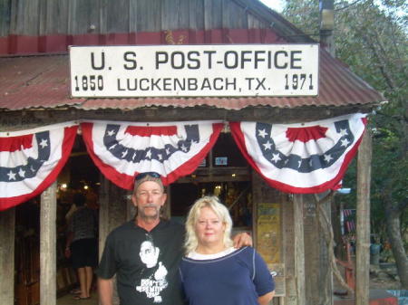 Luckenbach TX.