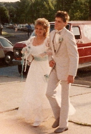 Prom 1985 3