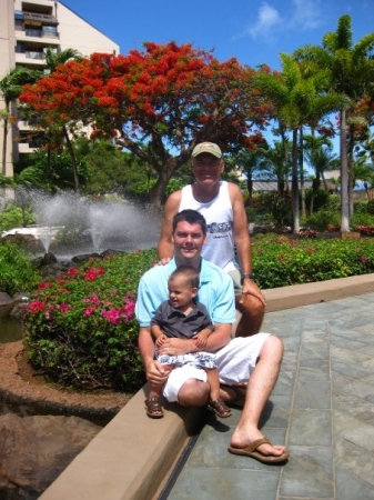 3 generations in maui
