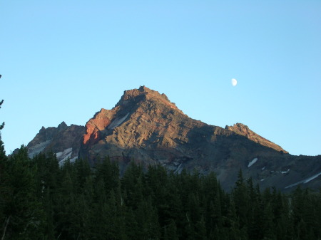 Brokentop at dusk