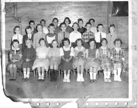 class picture-connely school