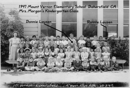Mount Vernon Elementary School Logo Photo Album