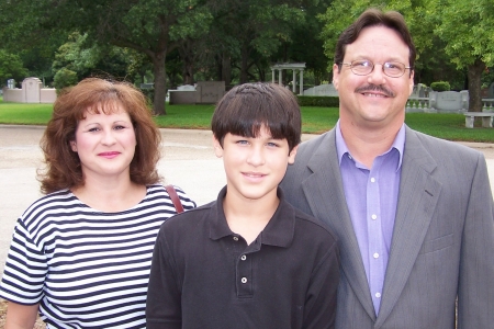 son Darin, wife Amy and grandson Jeremy