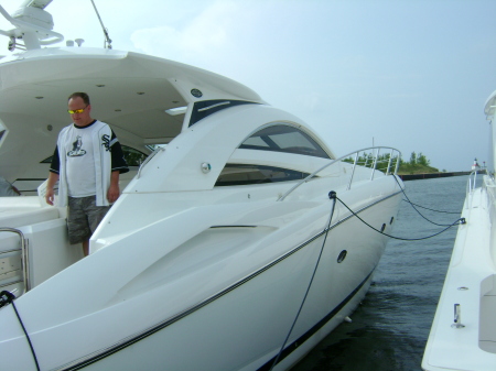 Racine WI. boat show '08 pic