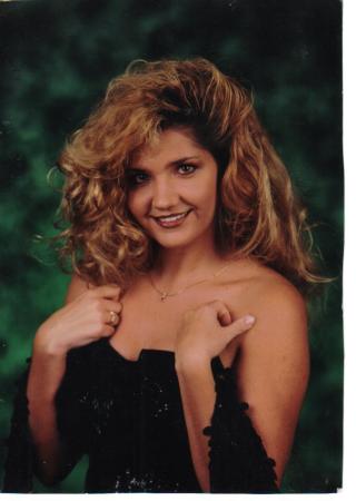 Holly Lopez - Brown's Classmates® Profile Photo