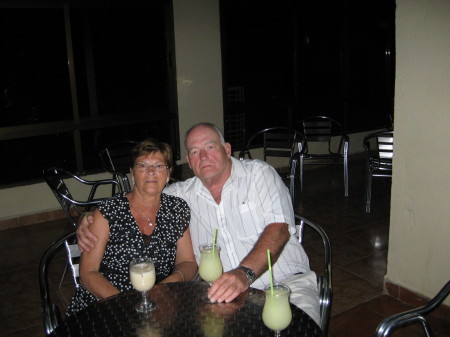 Don & Shirley in Cuba '09