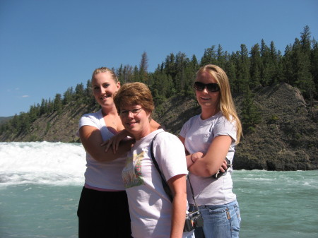 Steph with daughters at Banff Nat'l Park