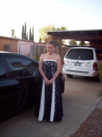 Laiken - Junior Prom