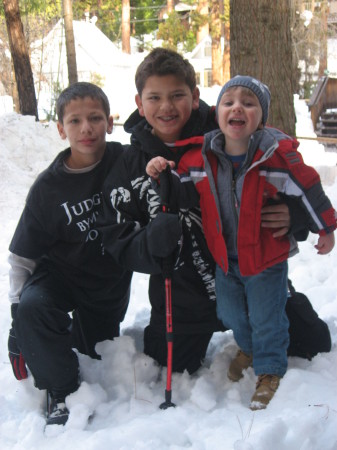 Ricky Alex Jon in the snow.