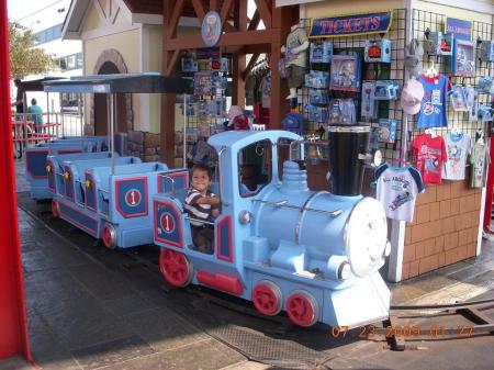 Xander on train at Navy Pier